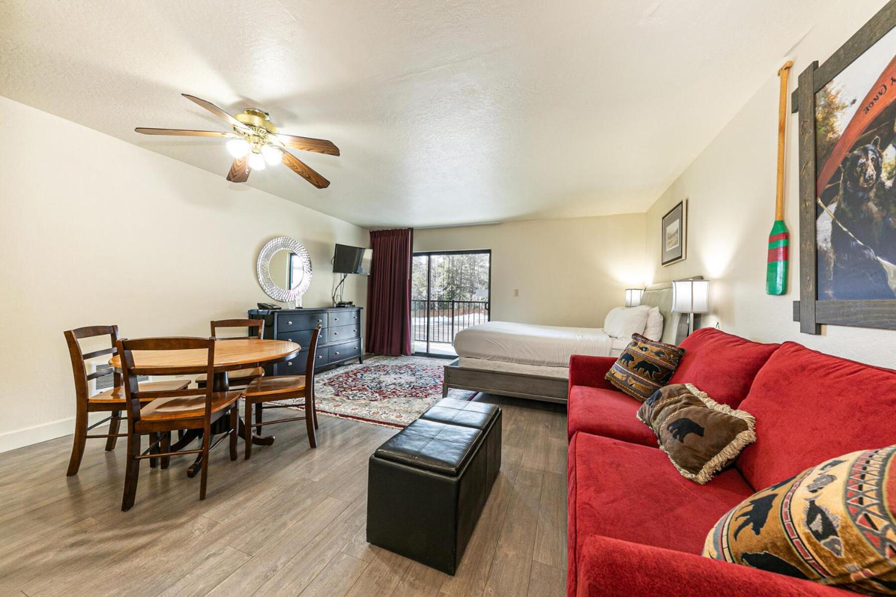 Charming Queen Studio Deluxe W/Balcony #233 At Donner Lake Village Тръки Екстериор снимка