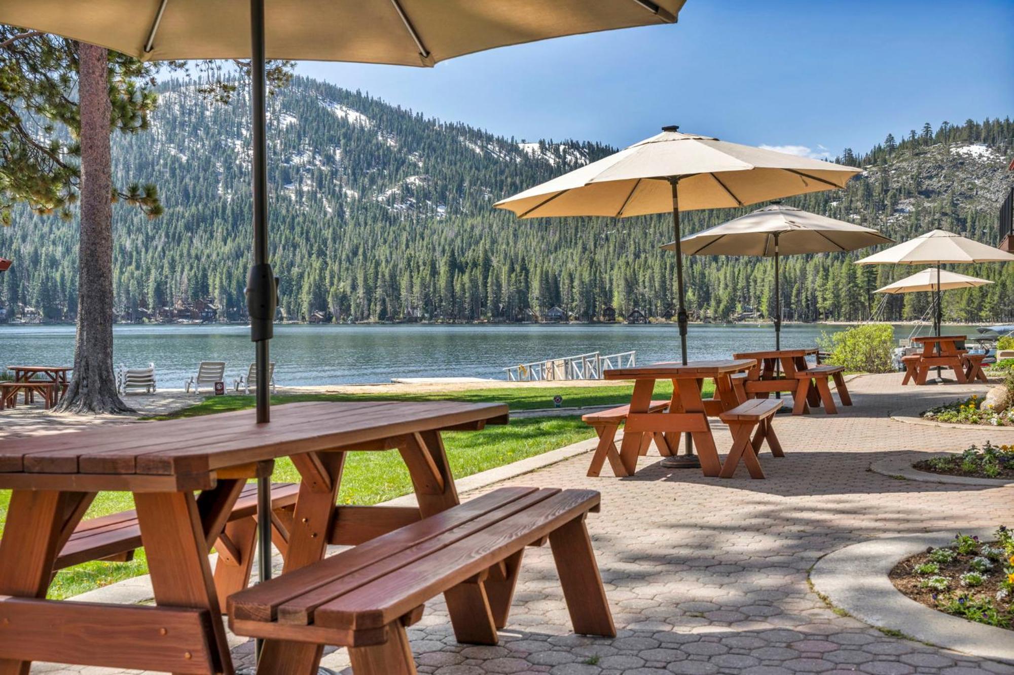 Charming Queen Studio Deluxe W/Balcony #233 At Donner Lake Village Тръки Екстериор снимка